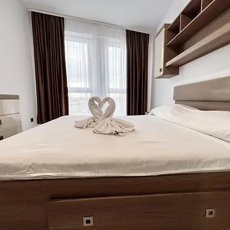 Tamy Airport - Parking, Kingsize Bed Διαμέρισμα