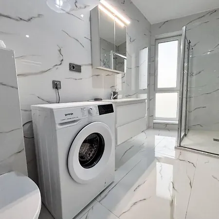 아파트 Tamy Airport - Parking, Kingsize Bed *