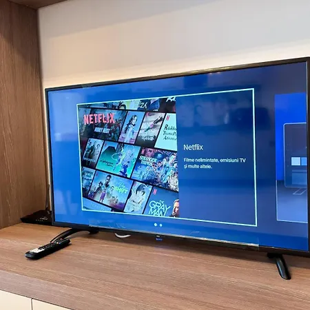 Tamy Airport - Parking, Kingsize Bed クルージュ＝ナポカ