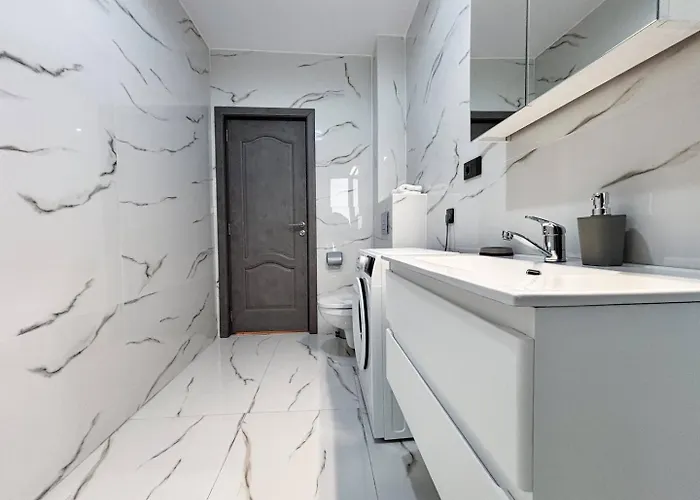 Tamy Airport - Parking, Kingsize Bed *